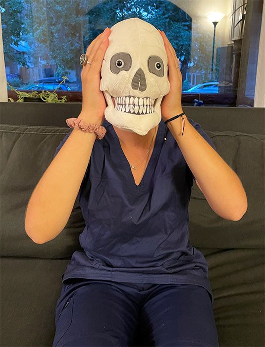 Skull nurse head