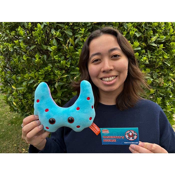 Model with Hashimoto plush blue