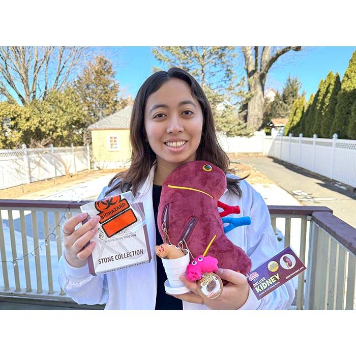 Lab tech holding Deluxe Kidney